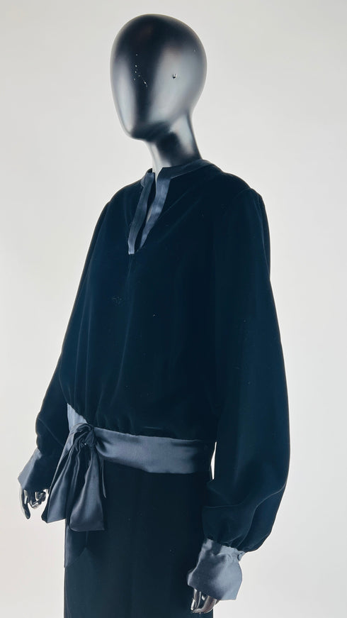 Completo nero in velluto