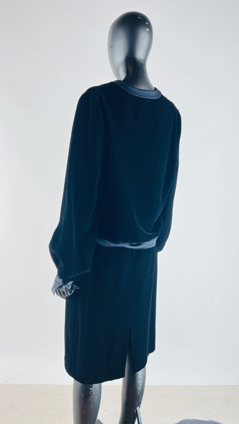 Completo nero in velluto