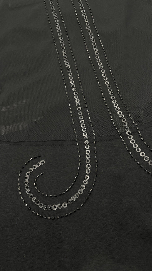 Abito lungo nero con cartellino