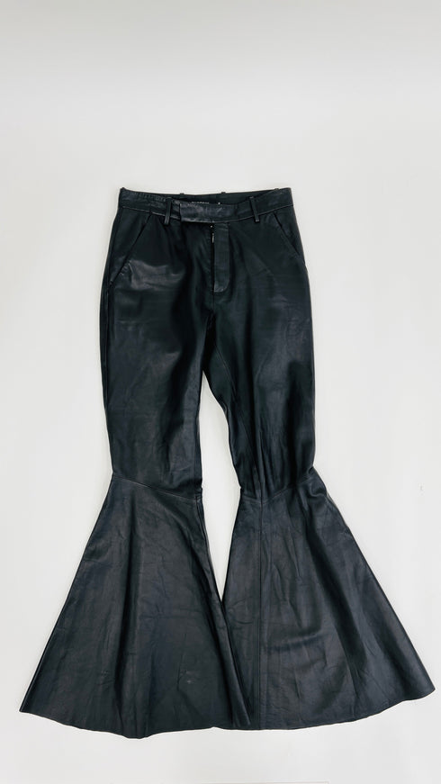 Pantalone a zampa in pelle