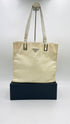 Tote in re-nylon