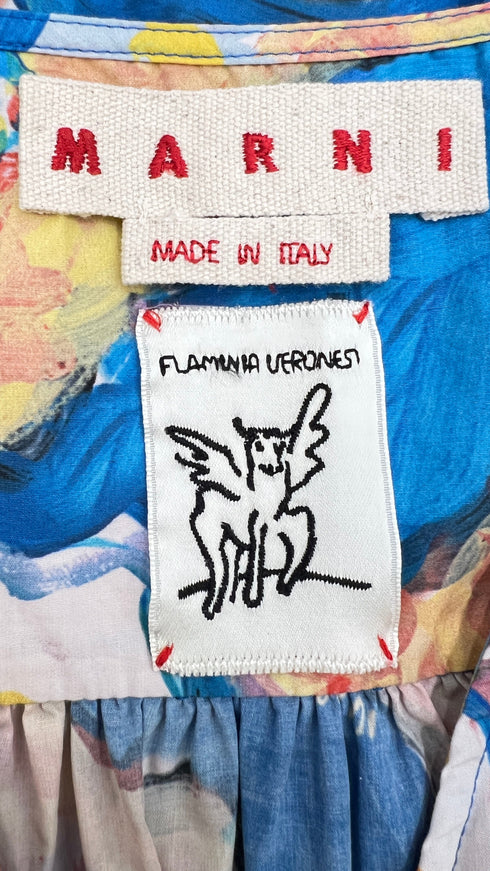 Top smanicato stampato SS23