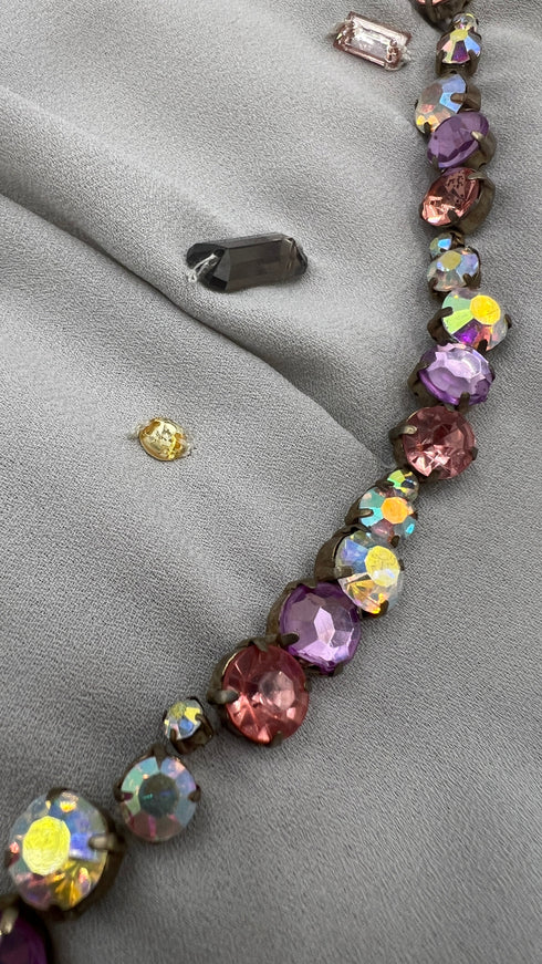 Top con strass ricamati