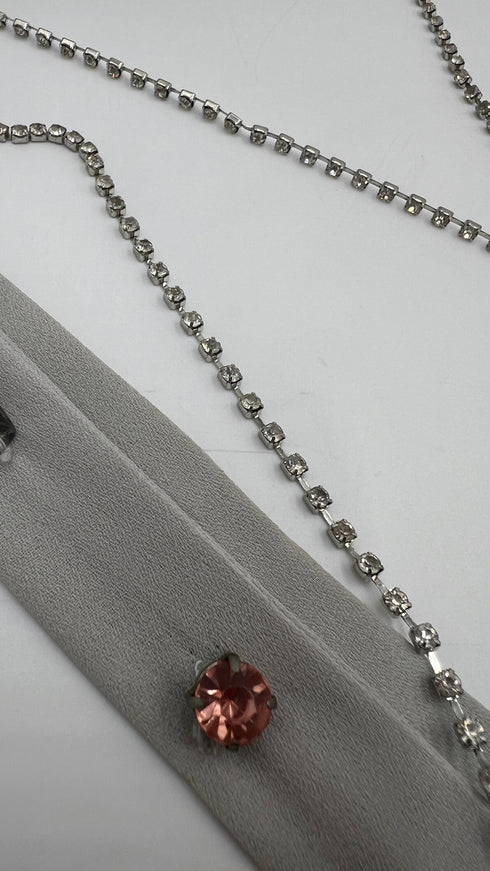 Top con strass ricamati