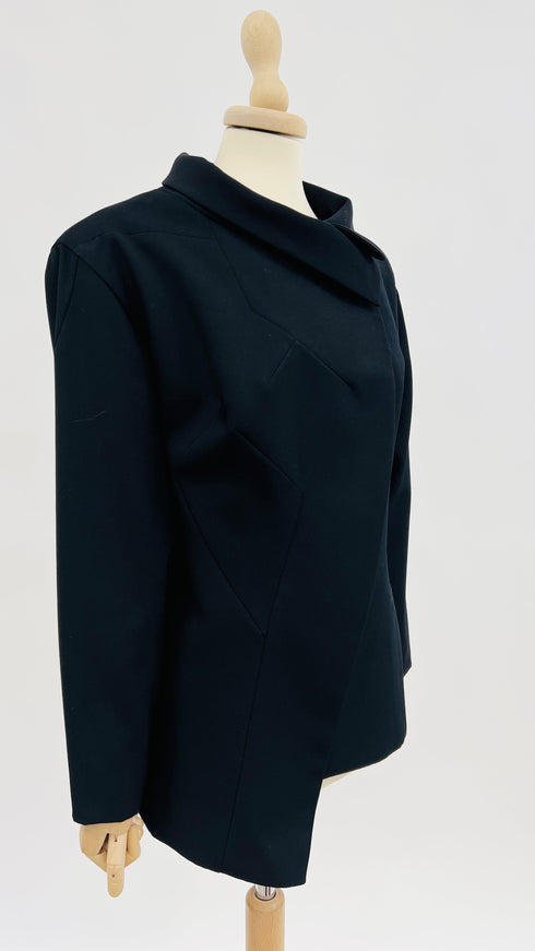 Blazer nero asimmetrico