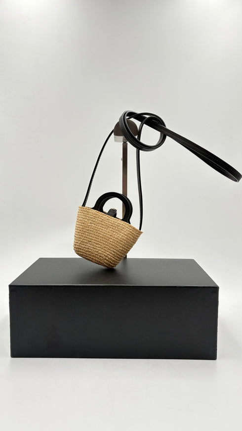 Micro cestino in raffia