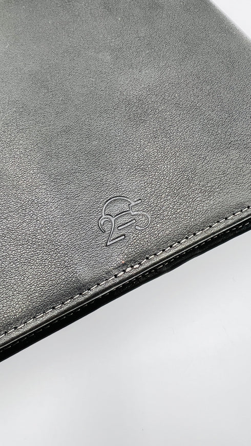 Notebook in pelle nera