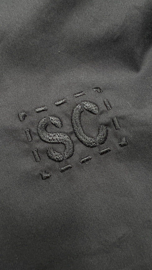 Camicia svasata con cartellino