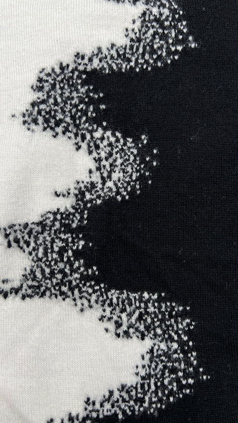 Maglia in lana con cartellino