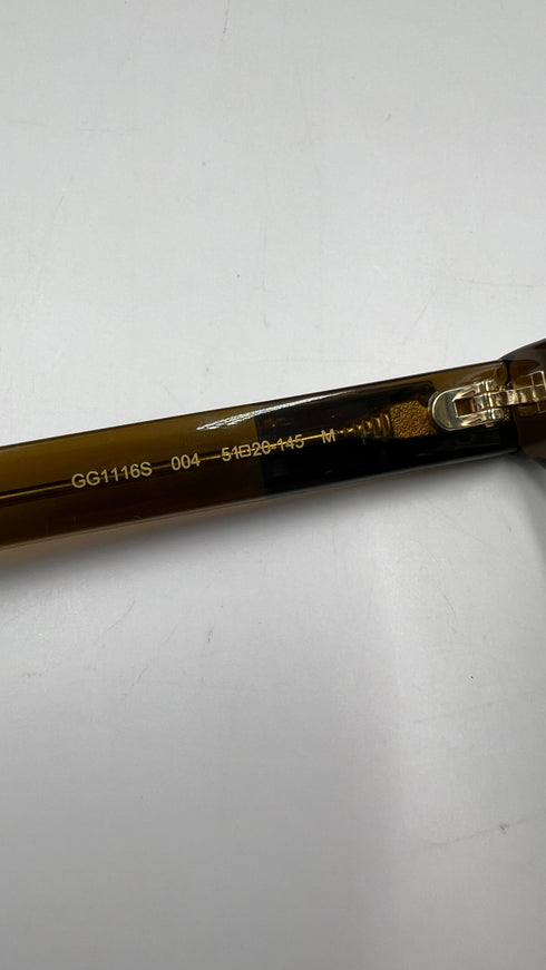 Occhiali da sole semitrasparenti