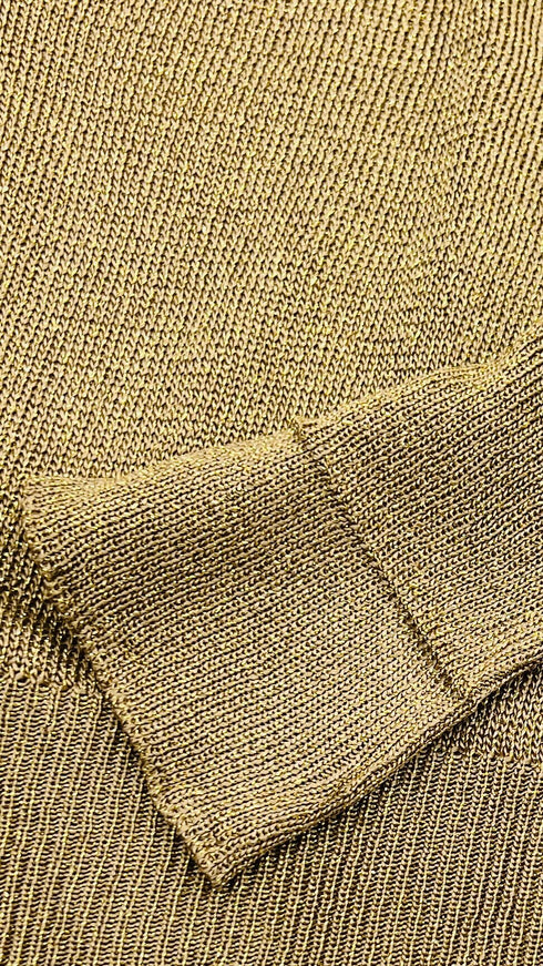 Maglia girocollo dorata