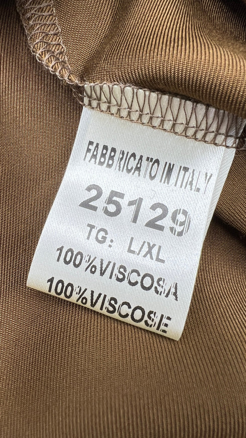 Camicia marrone con cartellino