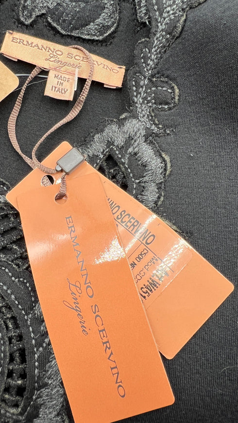 Abito corto in neoprene con cartellino