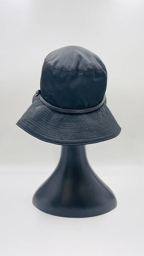 Cappello in nylon nero