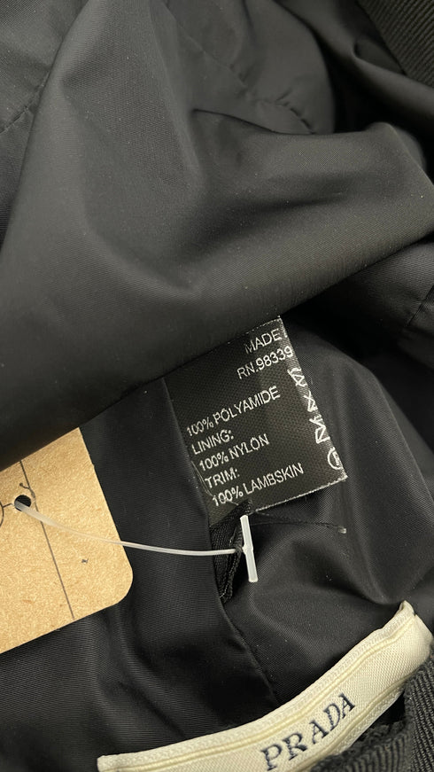 Cappello in nylon nero