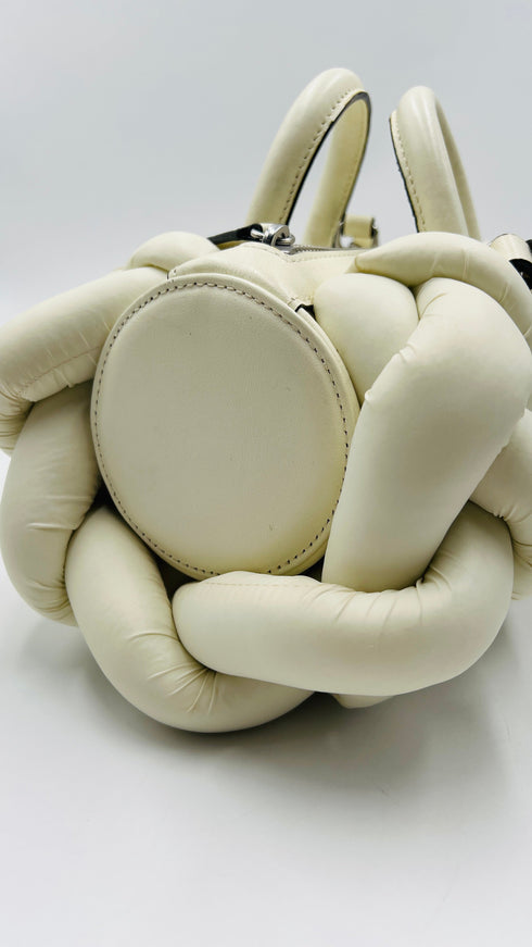 Borsa bianca intrecciata