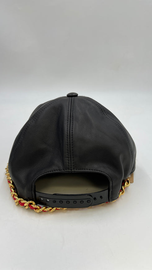 Cappello con mini borsa