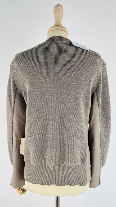 Maglia inserti in tessuto con cartellino