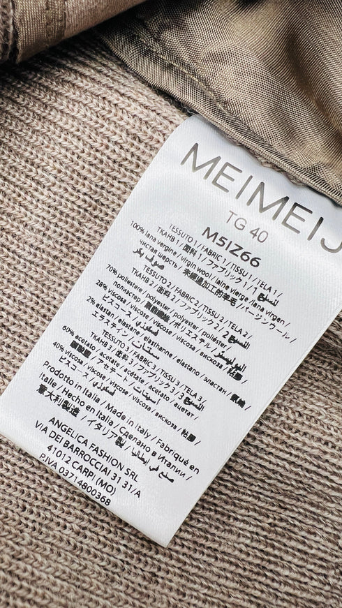 Maglia inserti in tessuto con cartellino
