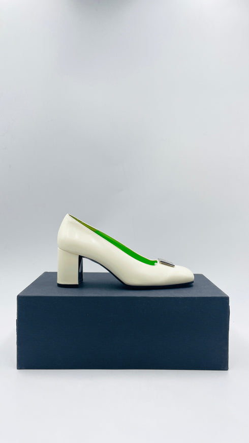 Décolleté laccate N.36.5