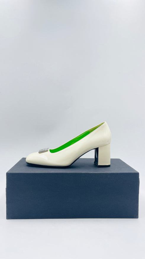 Décolleté laccate N.36.5