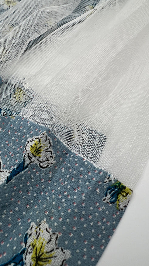 Gonna a pieghe in mesh con fiori