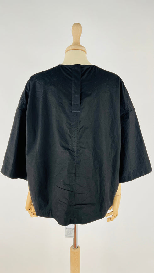 T-shirt over con cartellino