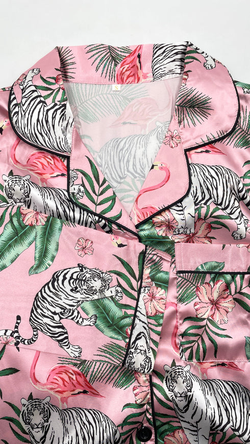 Camicia tigre e fenicotteri