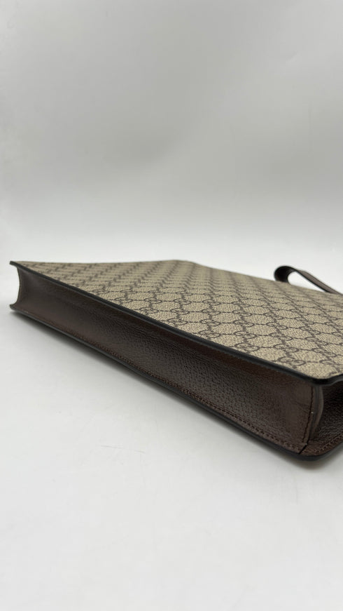 Pochette GG ape