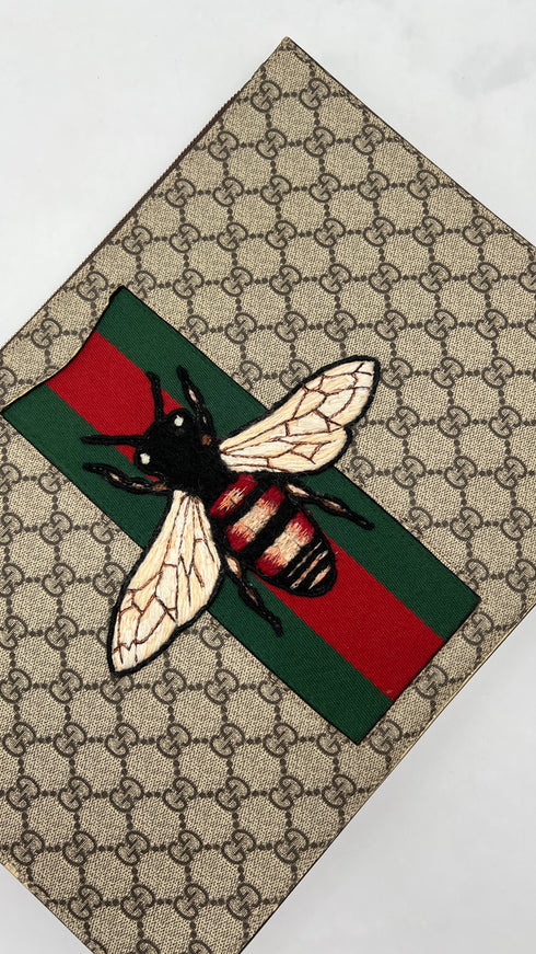 Pochette GG ape