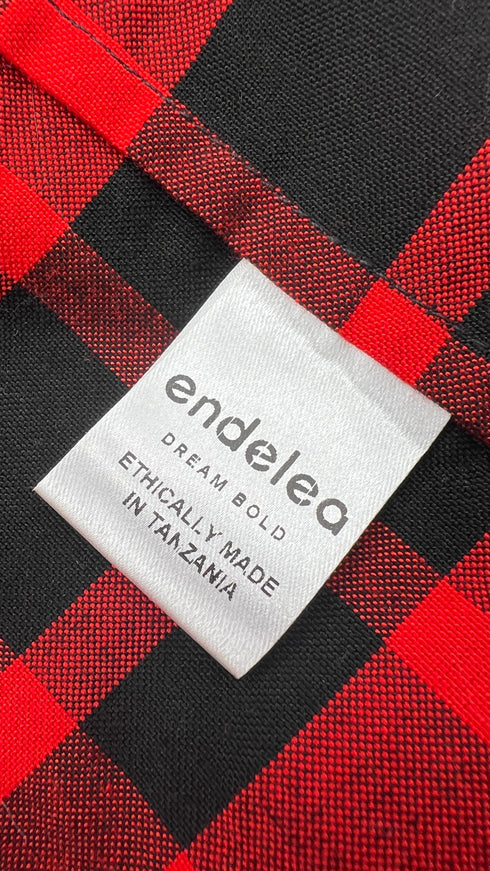 Camicia con volant in plaid