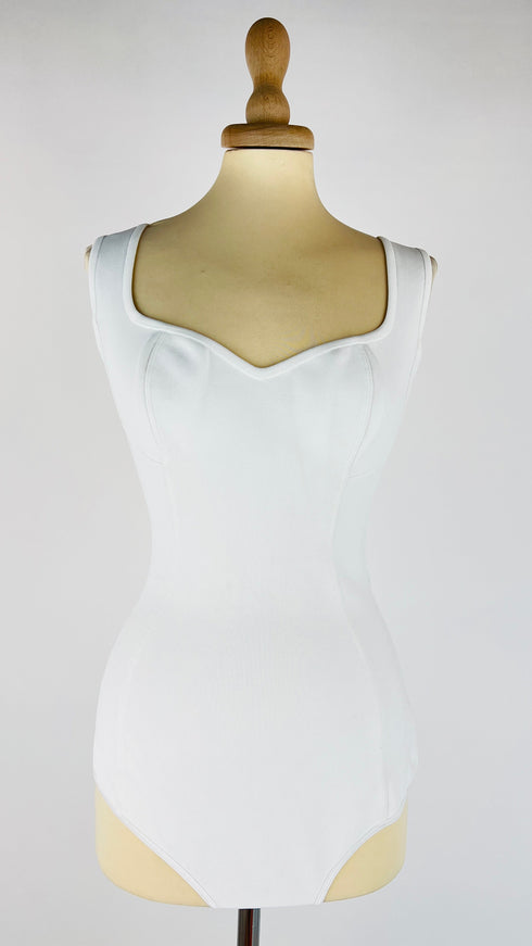 Body bianco con cartellino