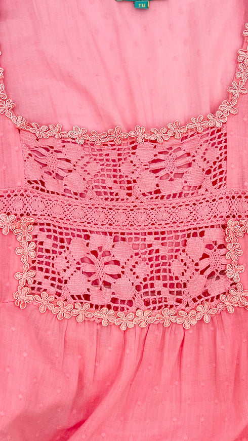 Abito corto con ricami rosa