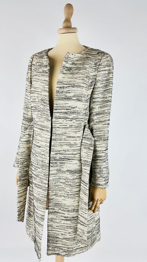 Soprabito con cintura a righine