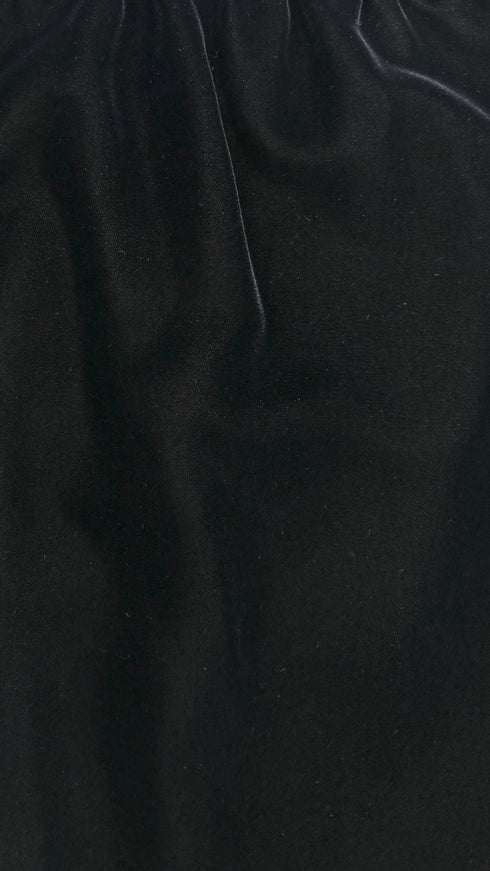 Completo nero in velluto