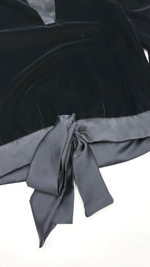 Completo nero in velluto