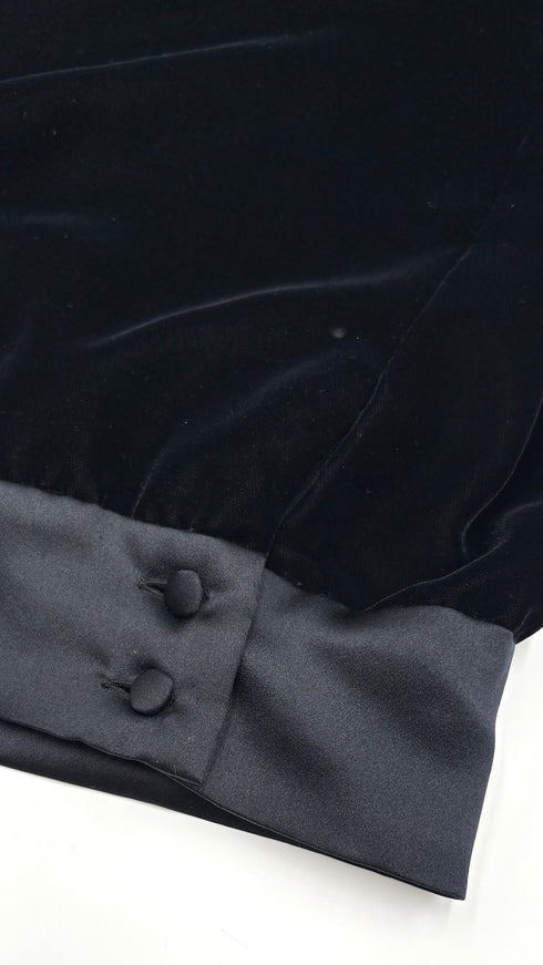 Completo nero in velluto