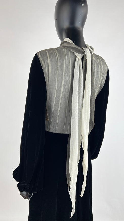 Abito midi con pietra a cuore