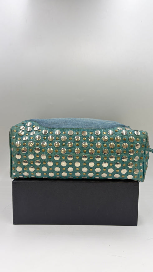 Borsa in jeans con borchie