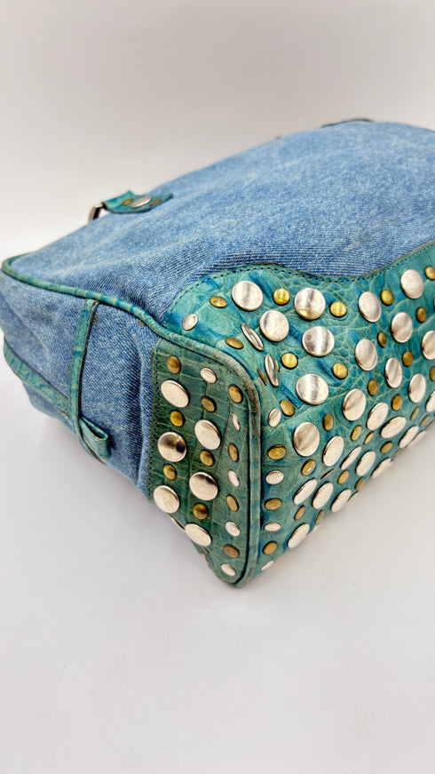 Borsa in jeans con borchie