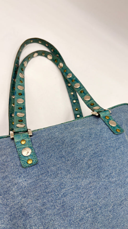 Borsa in jeans con borchie