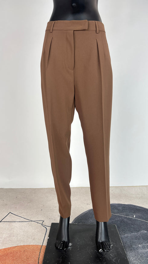 Completo marrone classico