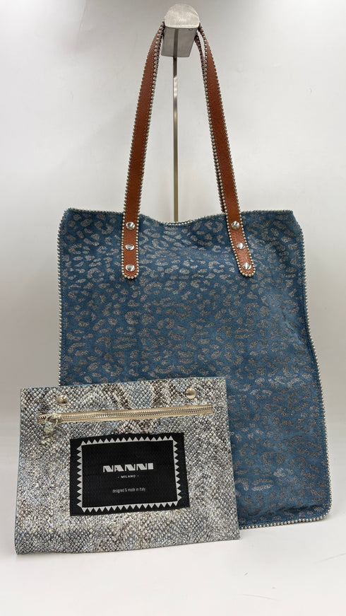 Tote-bag animalier azzurra con cartellino