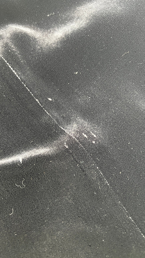 Completo in velluto nero