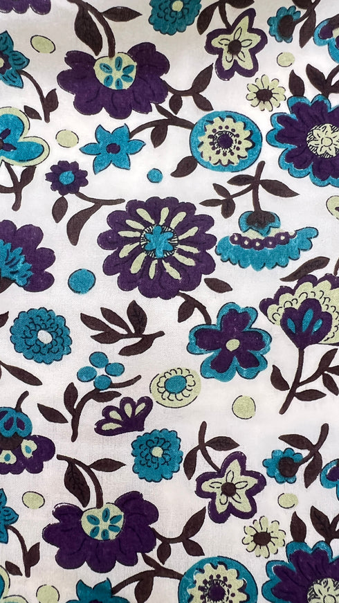 Top ricamo strass e paillettes