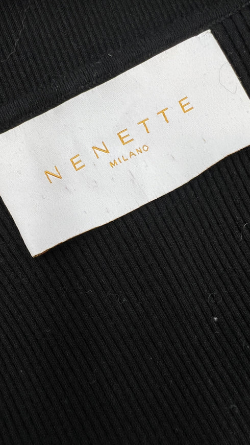 Top nero incrociato stretch