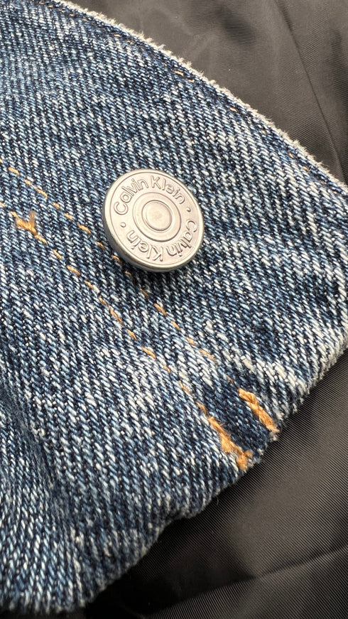 Giacca in jeans con cartellino