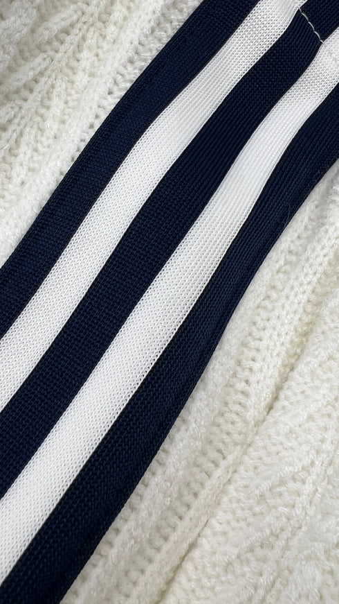 Pantaloni joggers con cartellino