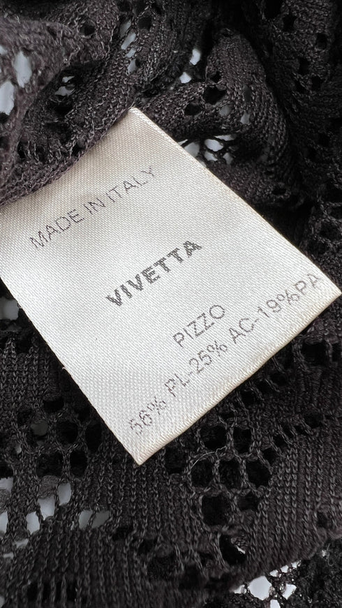 Top in pizzo con cuori