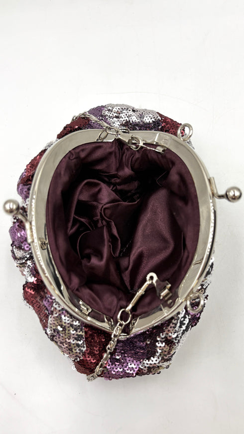 Clutch in paillettes con tracolla